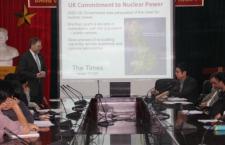 Cố vấn trưởng, Bộ Ngoại giao Vương Quốc Anh thăm và làm việc tại Trường ĐHKHTN